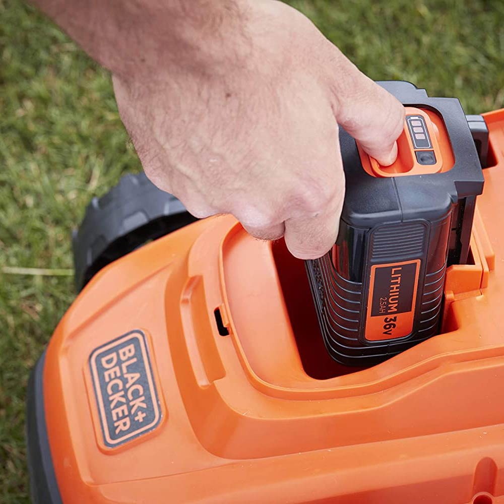 Rasaerba Black&Decker doppia batteria 18V