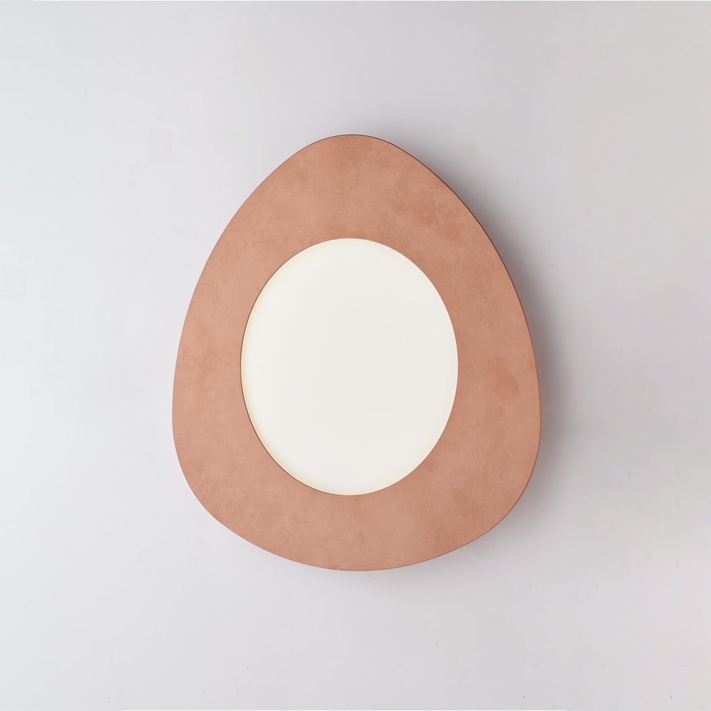 Plafoniera triangolare in metallo laccato con decorazione rame antico e led integrato H.5 - Ø 40