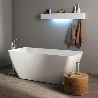 Vasca da bagno freestanding in marmo ricomposto