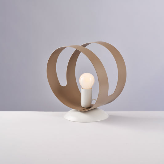 Lumetto in ferro laccato bianco con fascia tagliata a laser tortora 1 luce H.22 - Ø19