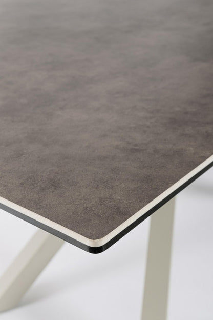 Tavolo ceramica 180x90x76 cm grigio scuro gambe beige