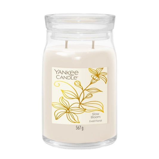 Candela profumata Yankee Candle Slow Bloom 568 g