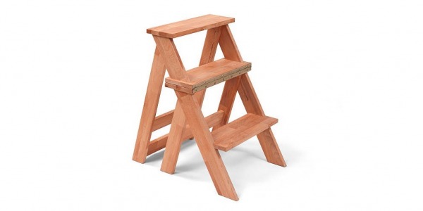 Come costruire una scaletta di legno pieghevole: le istruzioni